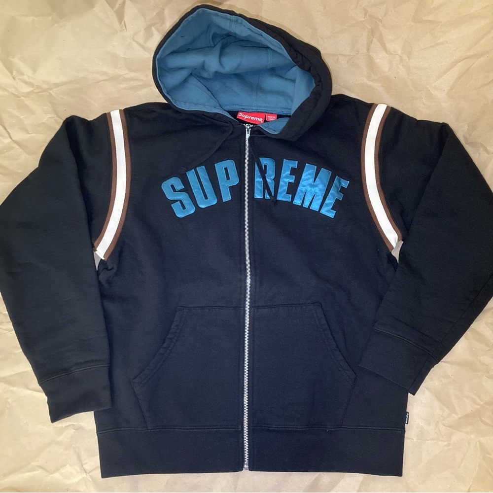 Supreme hoodie jacket
